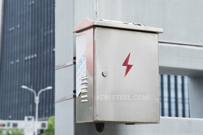 Traffic Control Enclosure