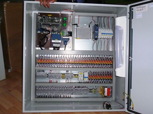 Instrument enclosure