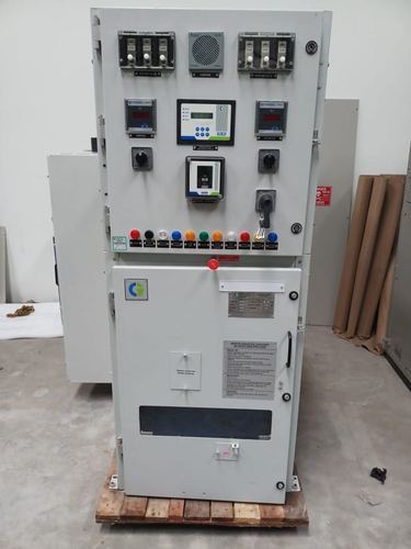 Painel de disjuntores de 11 kV