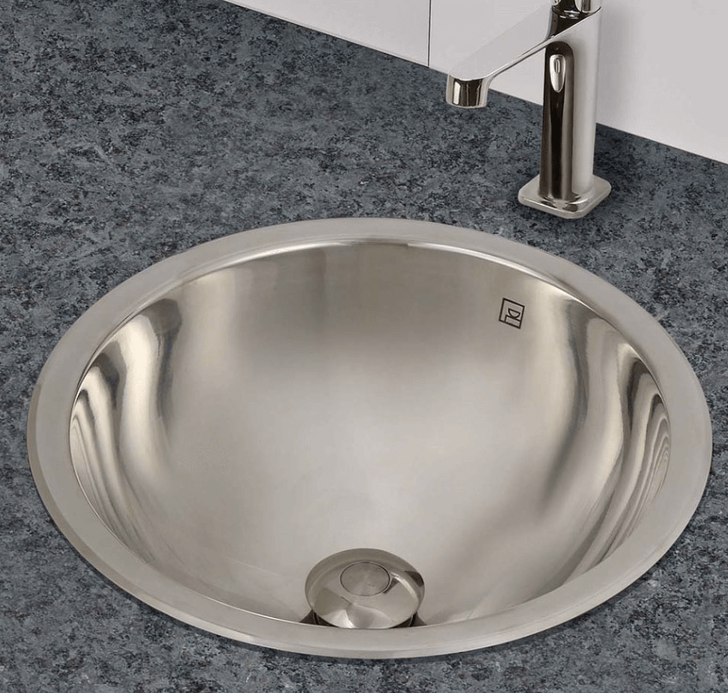 Wastafel drop-in berbahan baja tahan karat