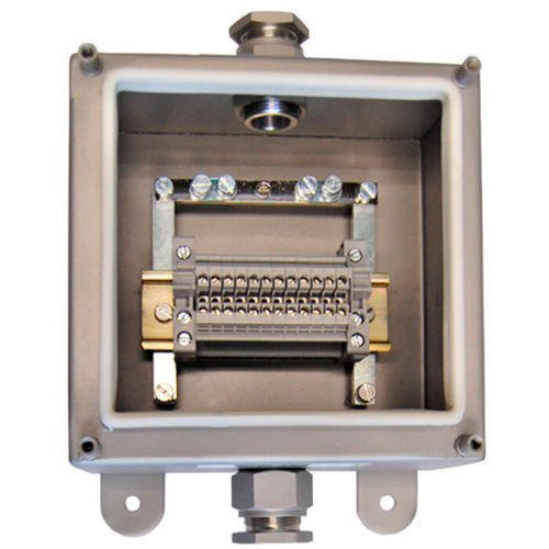 https://www.Xinvic.com/wp-content/uploads/2021/01/Electrical-Junction-Box1.jpg