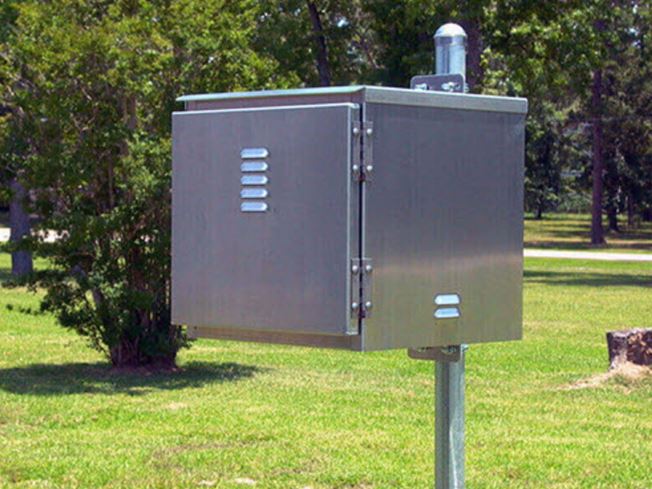 Pole mounted electrical enclosure