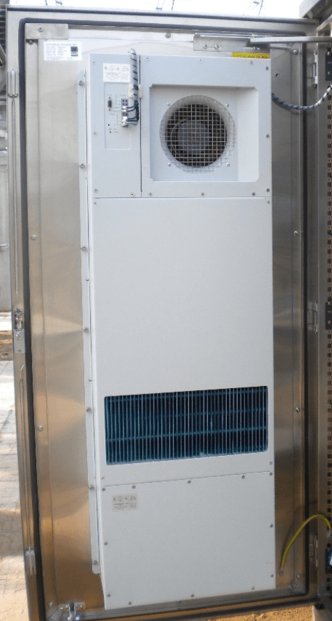 Explosion-proof enclosure heater