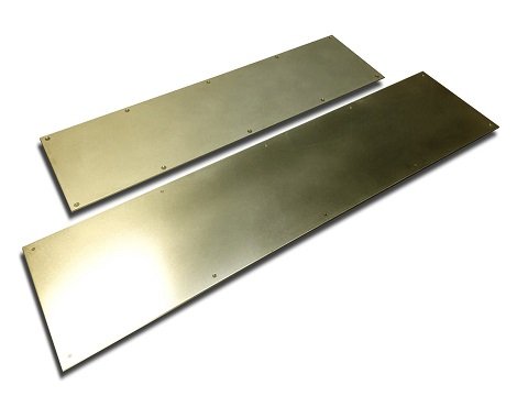 Chapa de metal de latón con acabado satinado