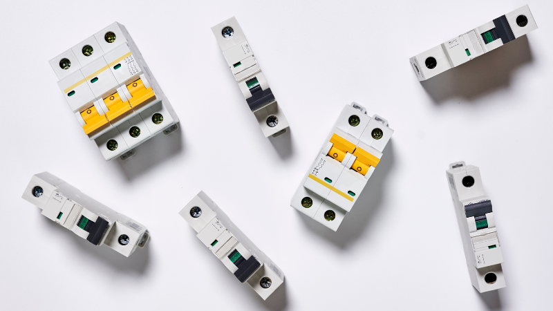 5 Amp DC Circuit Breaker