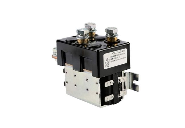 Kontaktor 12V DC