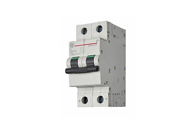 Disjoncteur CC de 50 A