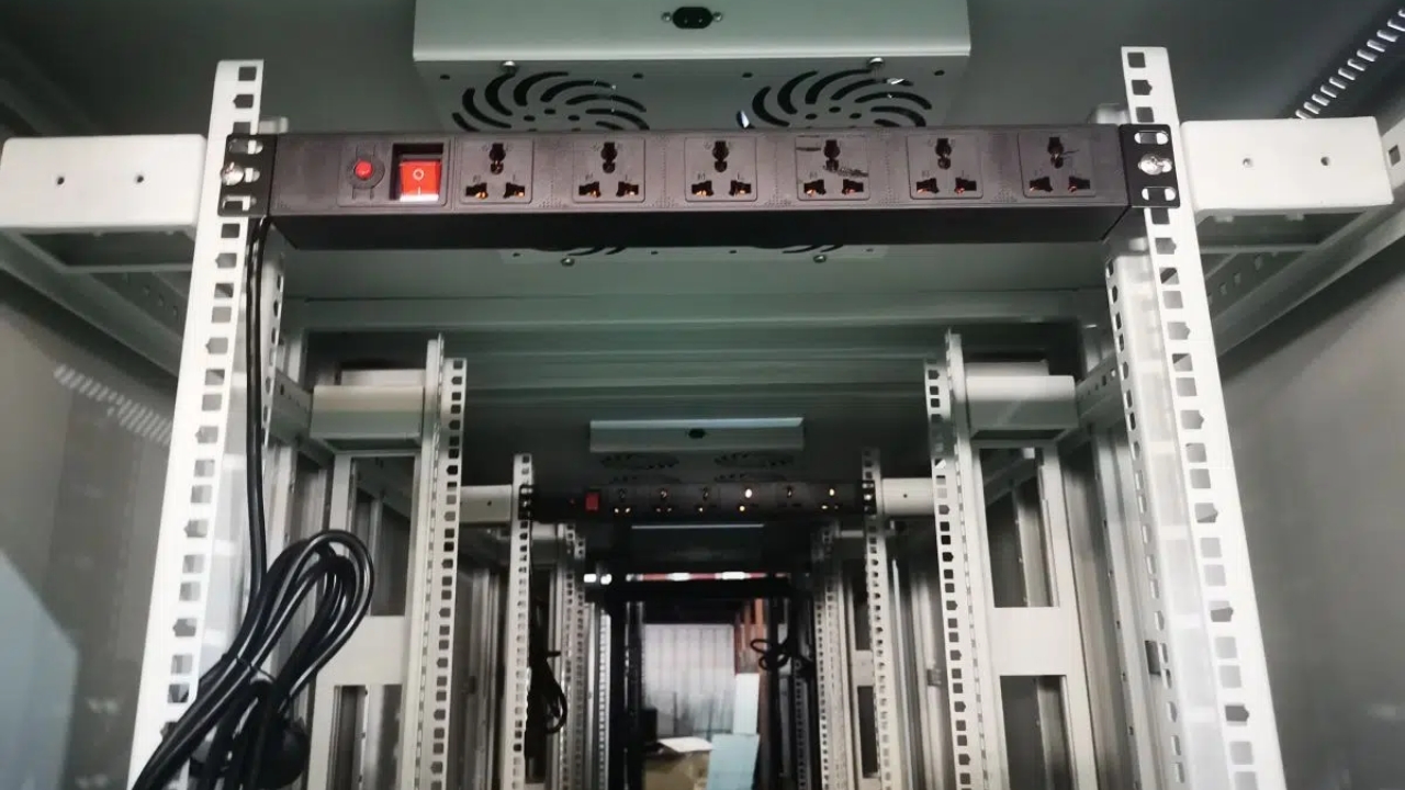 Importance of Network Cabinets in Modern IT Infrastructure